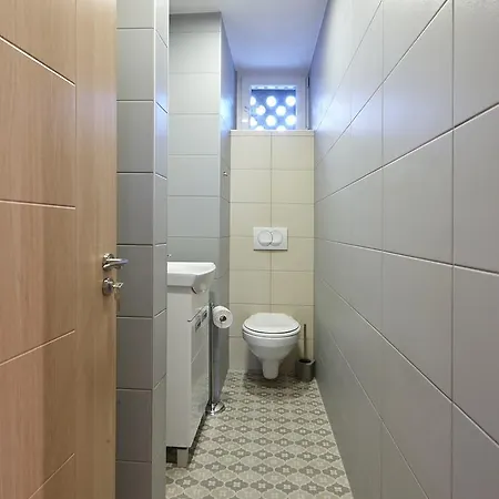 Apartment Take 5 *