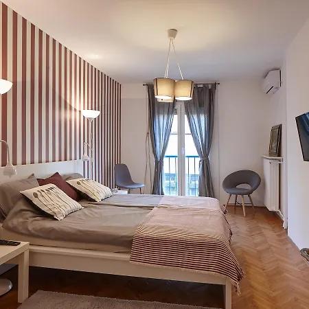 Apartment Take 5 *