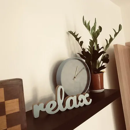 Take 5 Apartment
